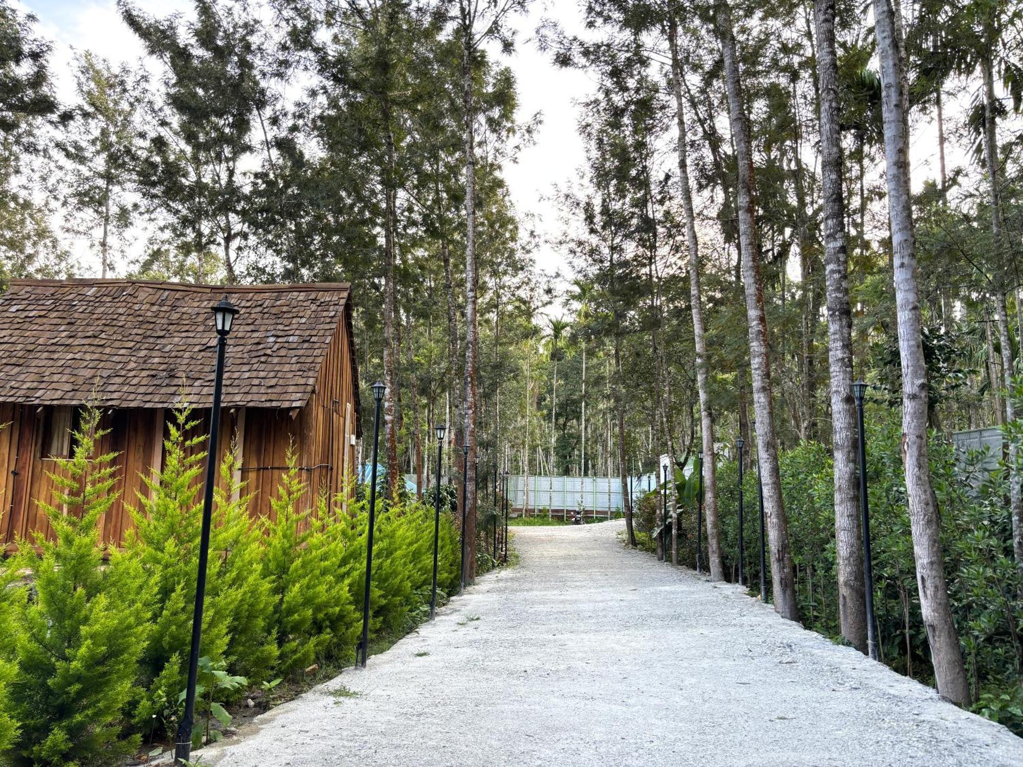 Chikmagalūr Ecstasy Tent Stay With Swimming Pool & Common Washroom מראה חיצוני תמונה