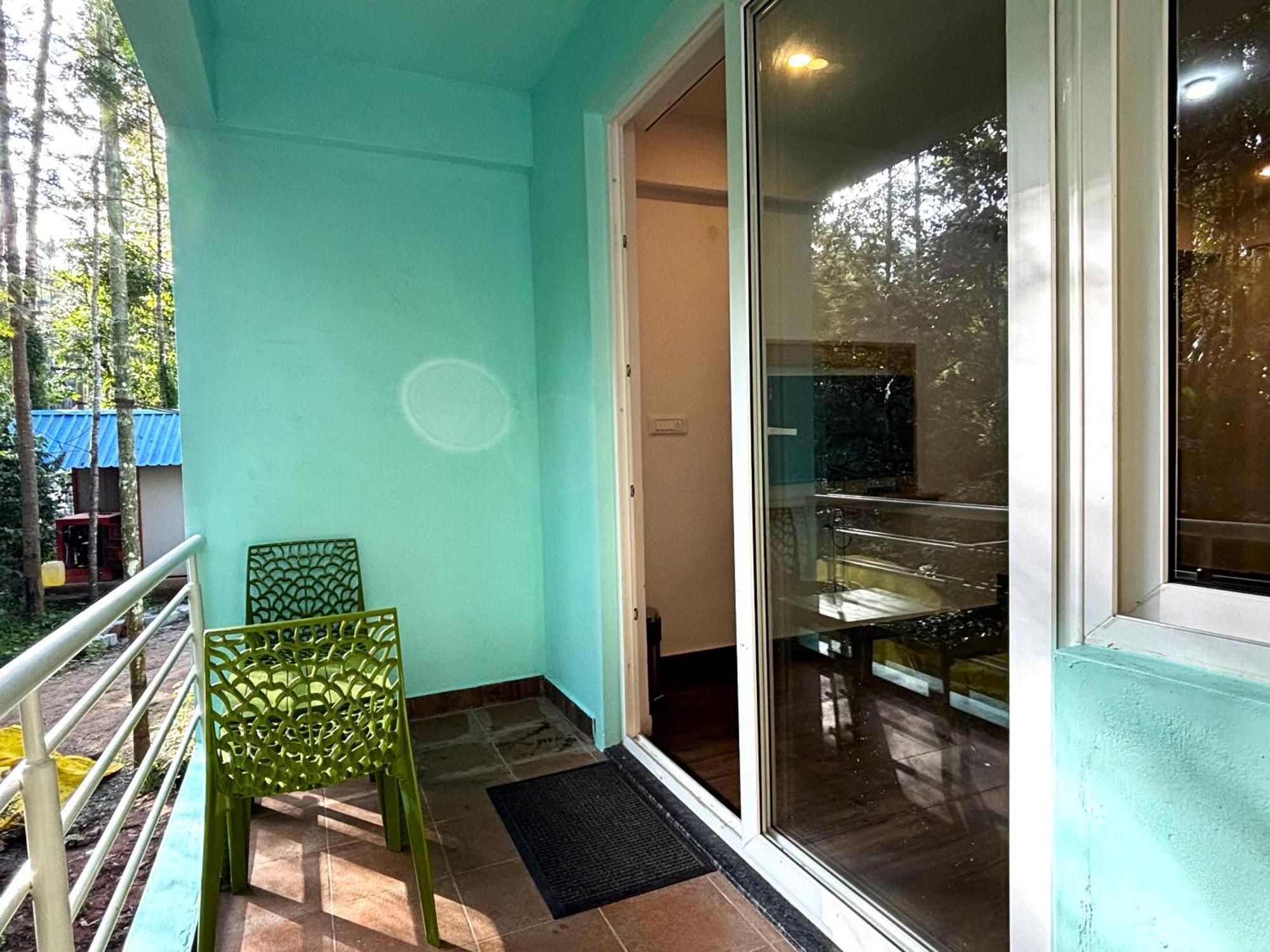 Chikmagalūr Ecstasy Tent Stay With Swimming Pool & Common Washroom מראה חיצוני תמונה