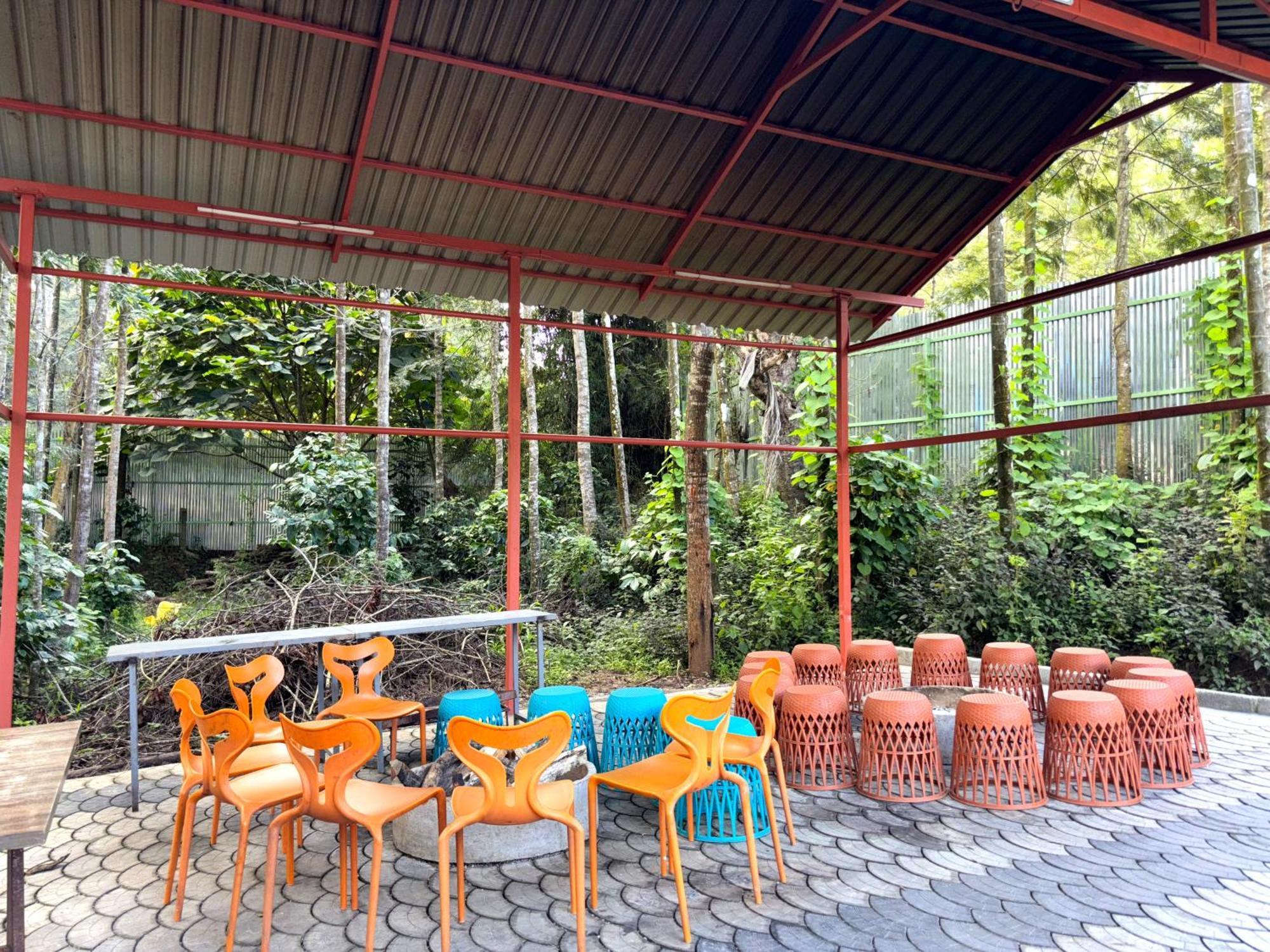 Chikmagalūr Ecstasy Tent Stay With Swimming Pool & Common Washroom מראה חיצוני תמונה